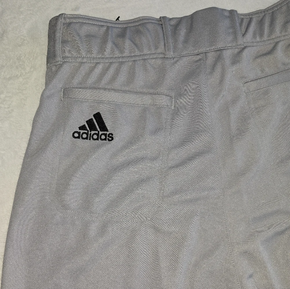 NWOT Adidas Baseball Pants, Cropped, size Large, grey.